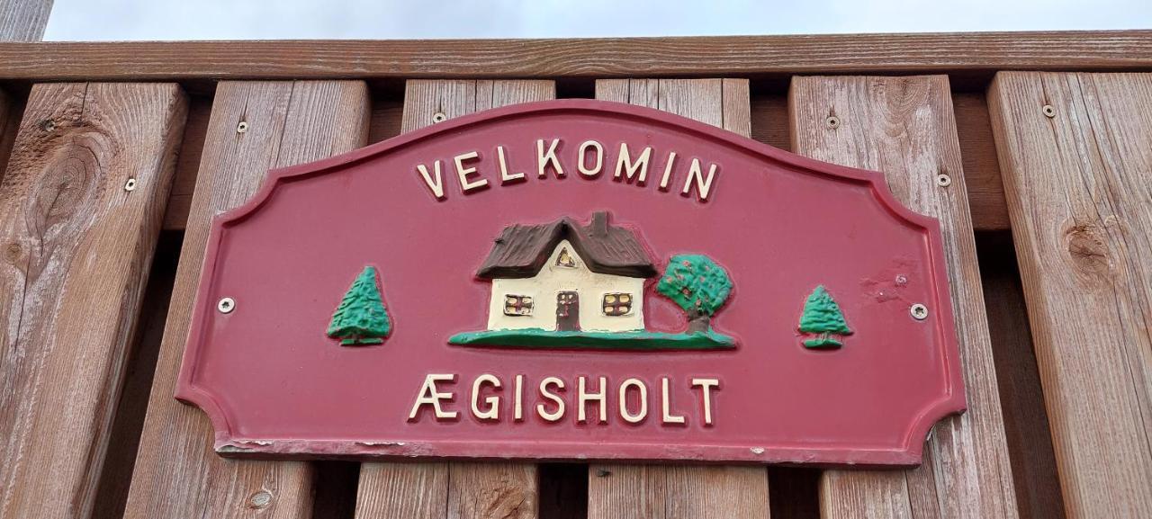 Aegisholt Privete House With Hot Tub Leilighet Patreksfjordur Eksteriør bilde